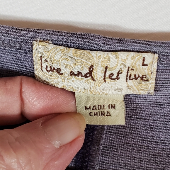 Live & Let Live Top - Picture 5 of 5